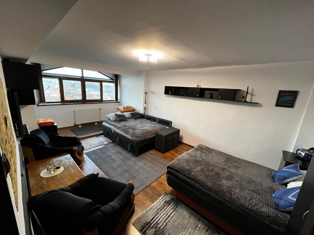 High Level Apart Oradea Free Reserved Parking מראה חיצוני תמונה